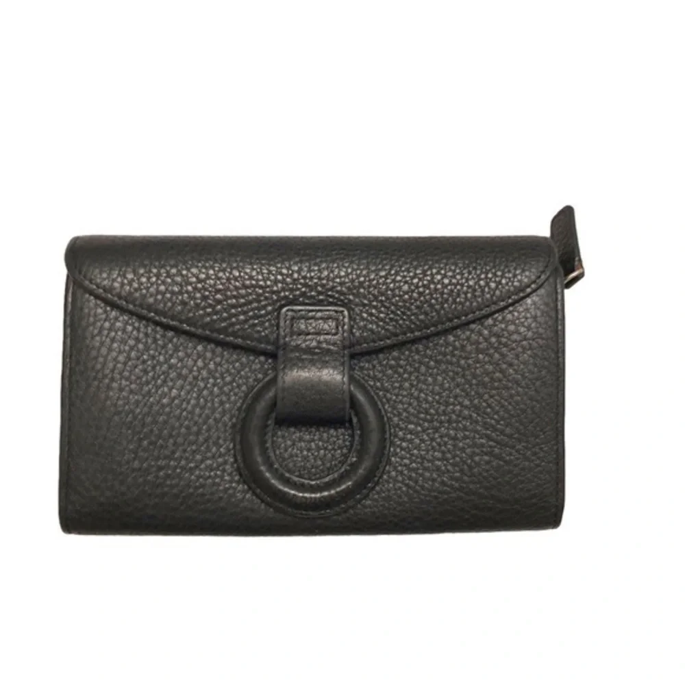 Suquoia black leather clutch wallet